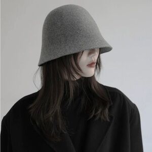 Zara Gray Felt Bell Cloche Hat